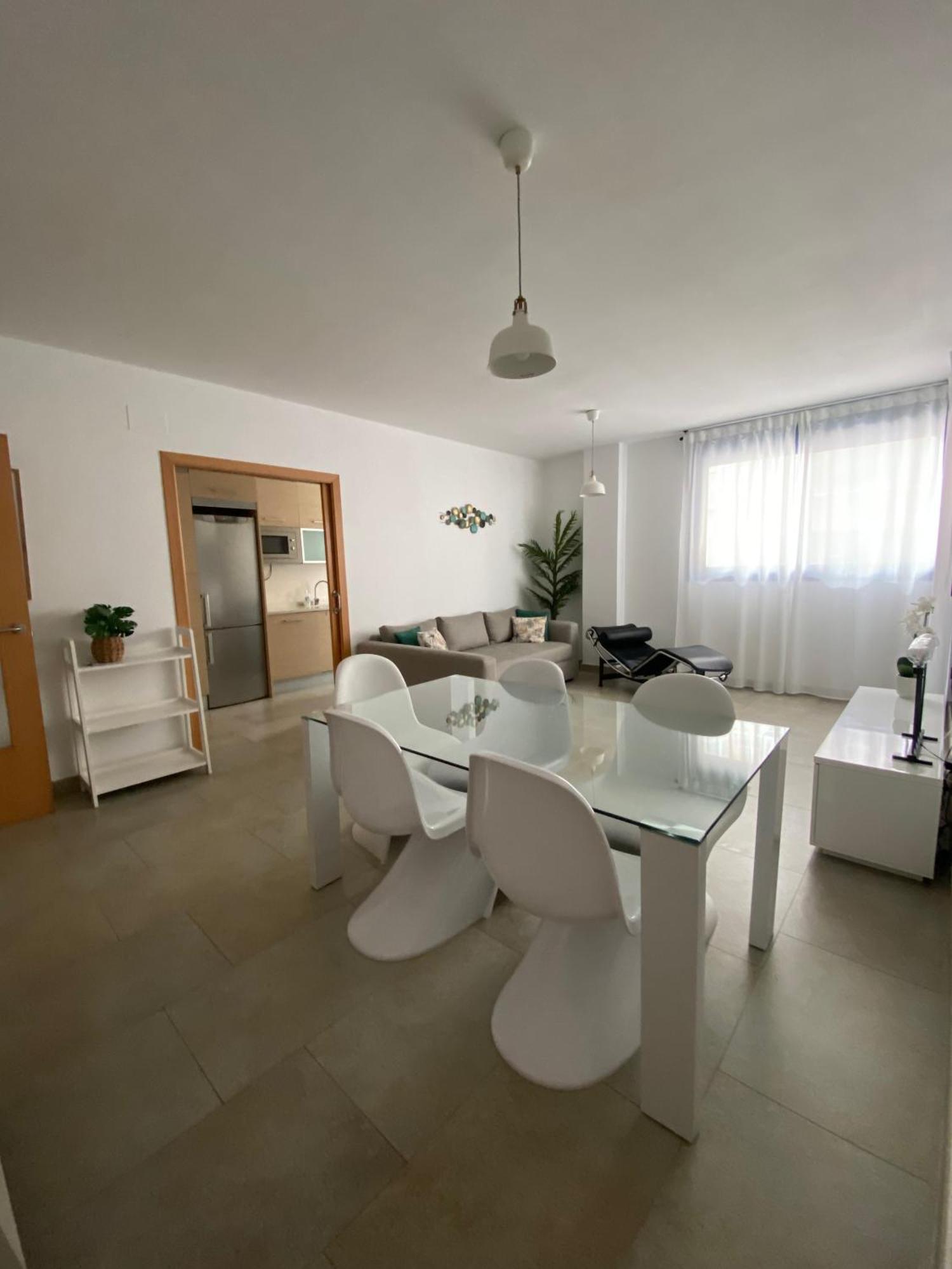 A 200 M Del Mar Apartment